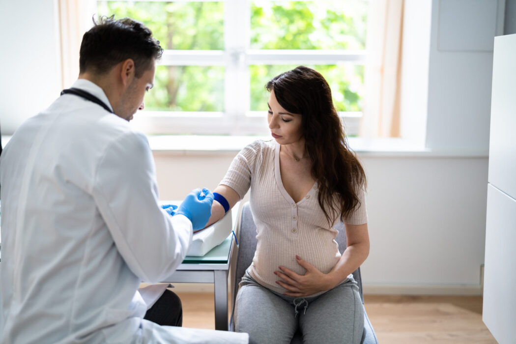 Top Pros of Non-Invasive Prenatal Testing: How It Better Prenatal Care